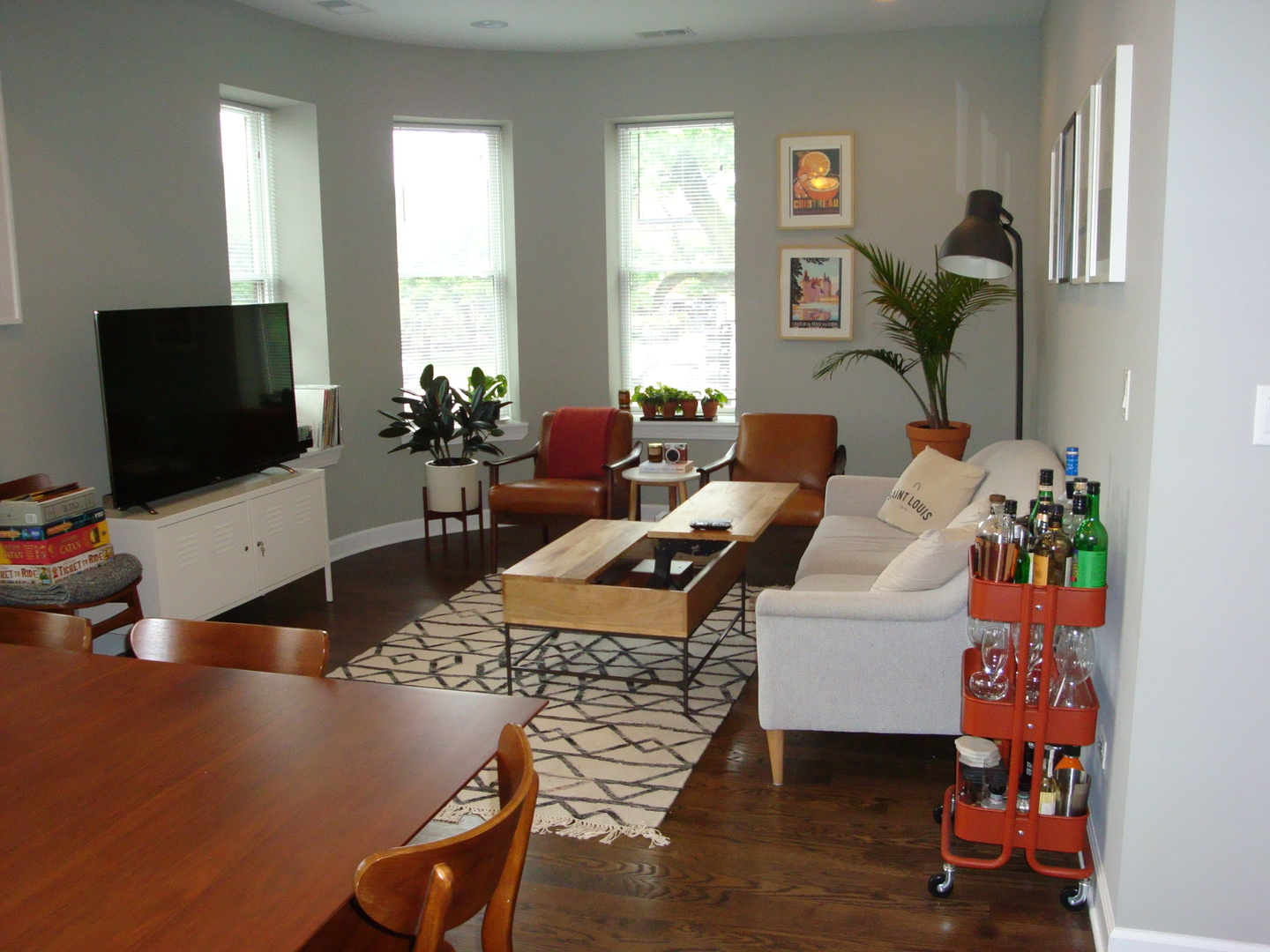 2800 W Logan Boulevard #2, Chicago, IL