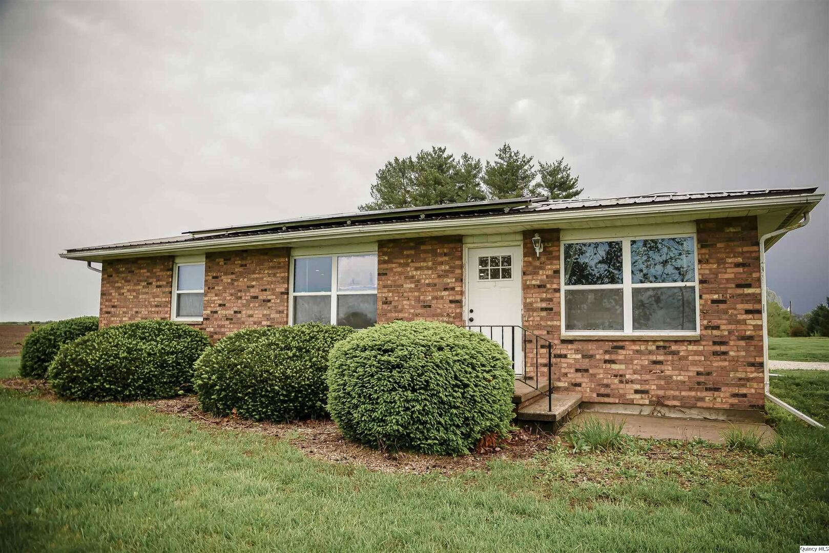 2752 Highway 96 N, Ursa, IL