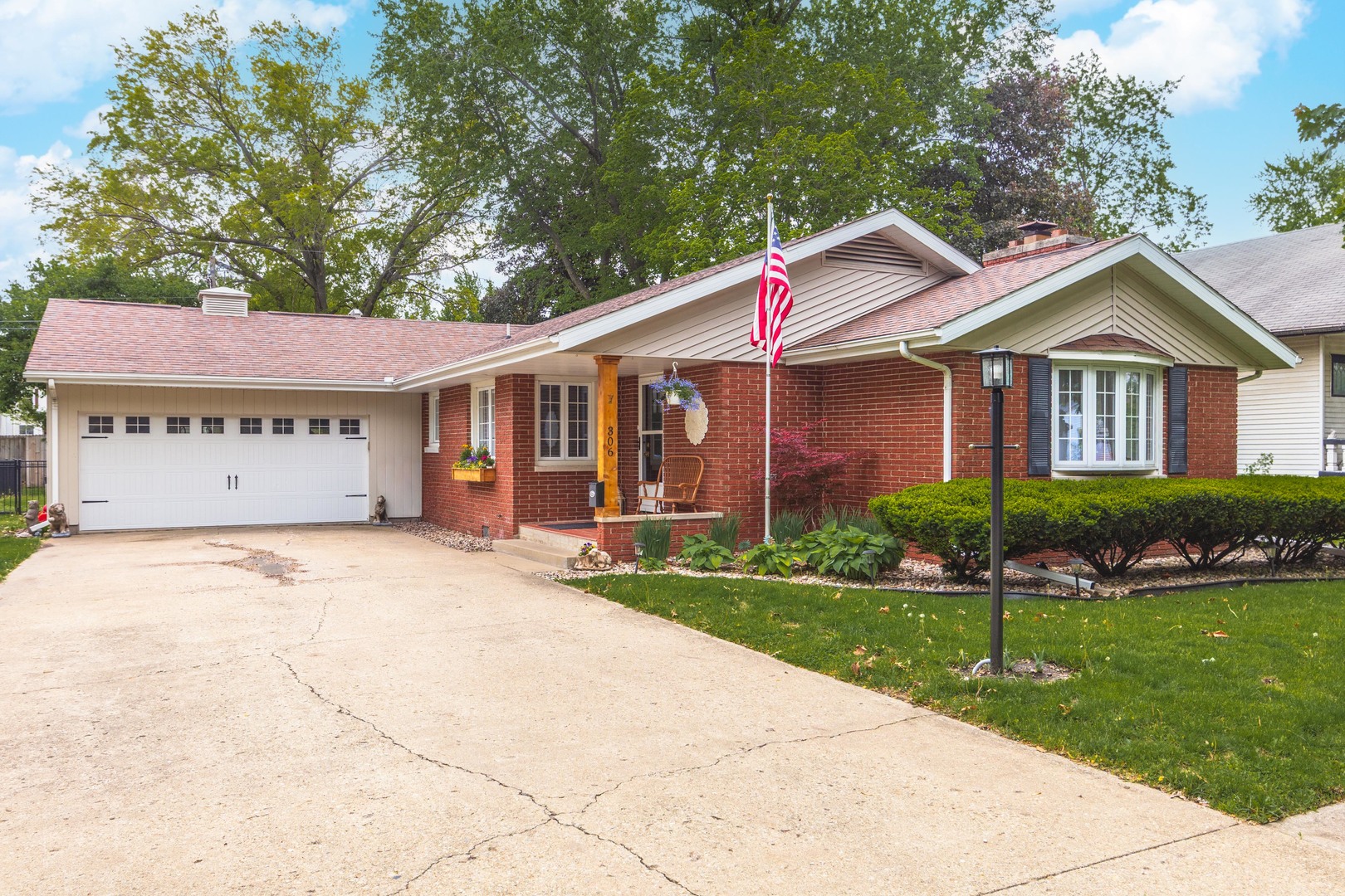 306 W Bennett Street, Pontiac, IL