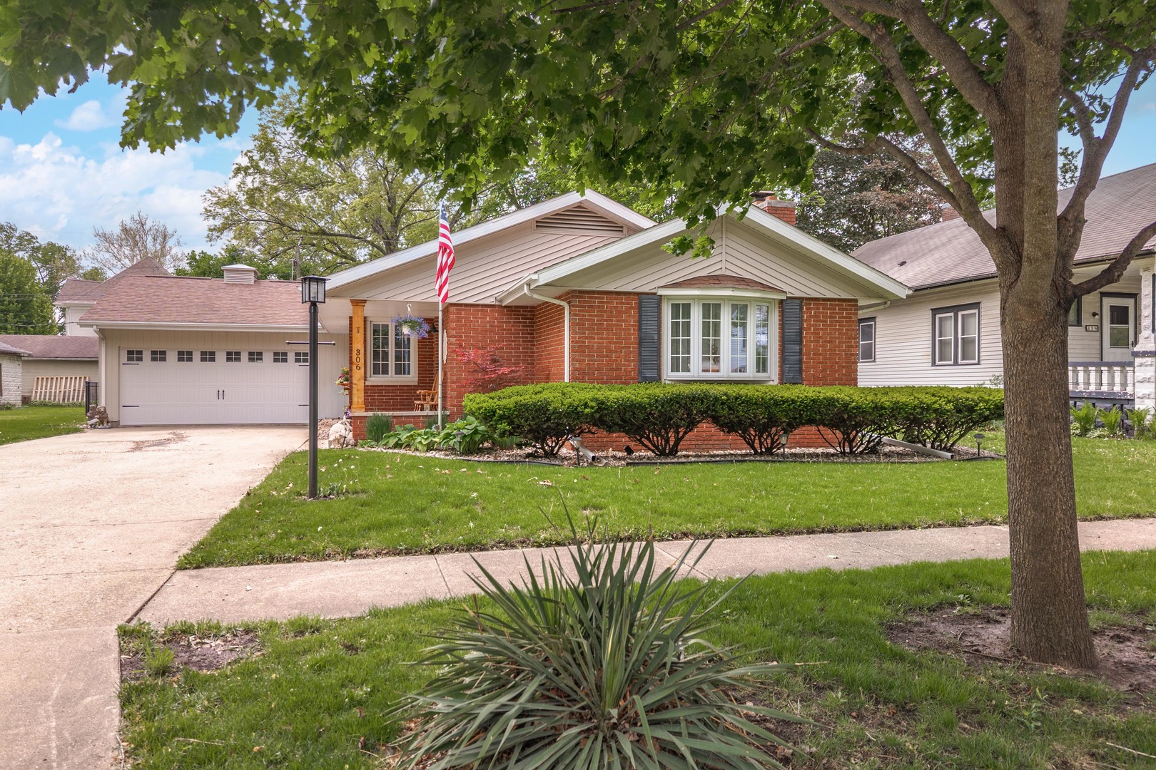 306 W Bennett Street, Pontiac, IL