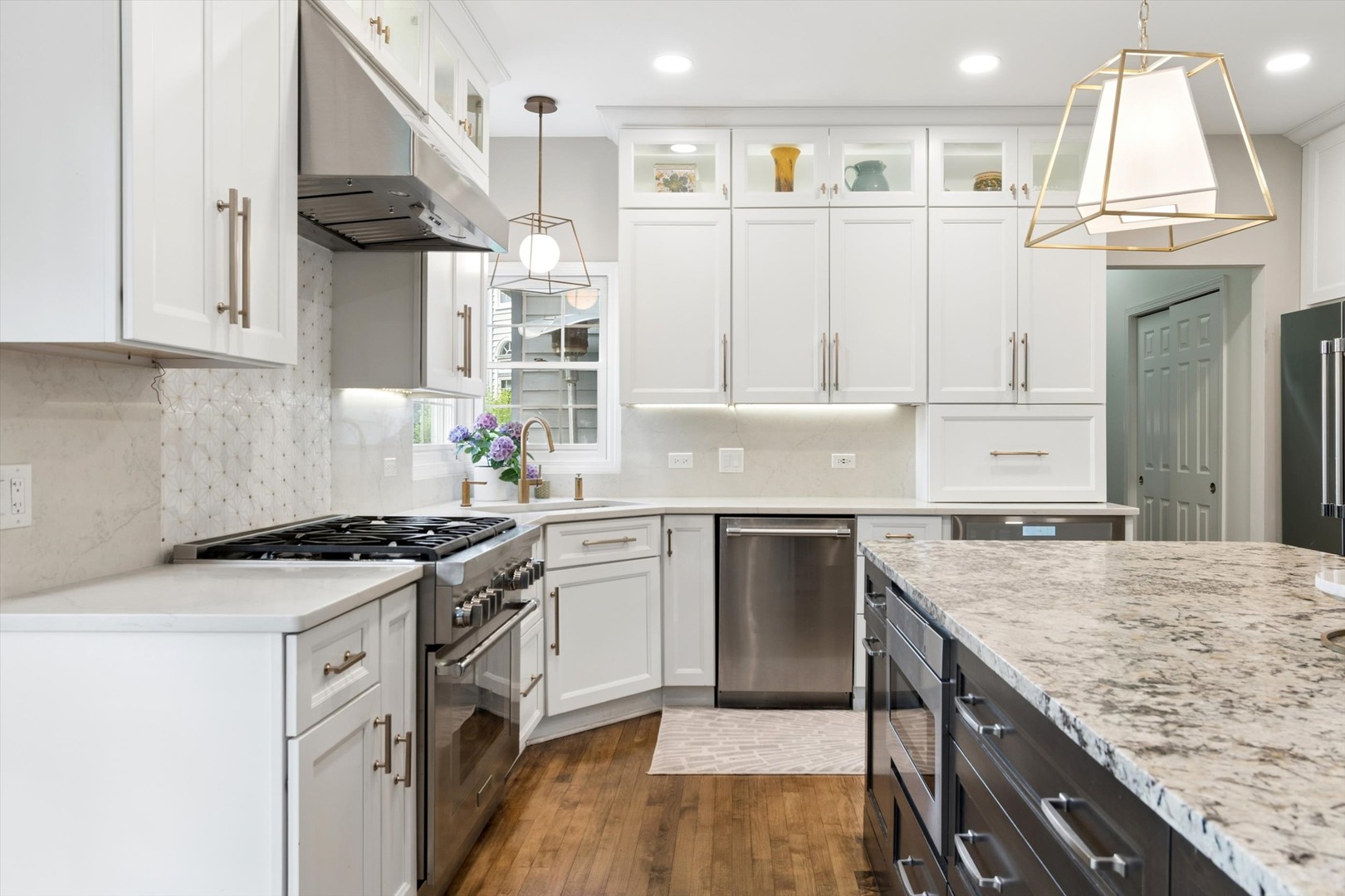 2523 Skylane Drive, Naperville, IL