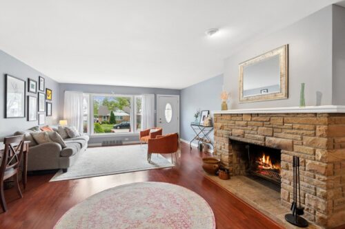 624 S Madison Avenue, La Grange, IL
