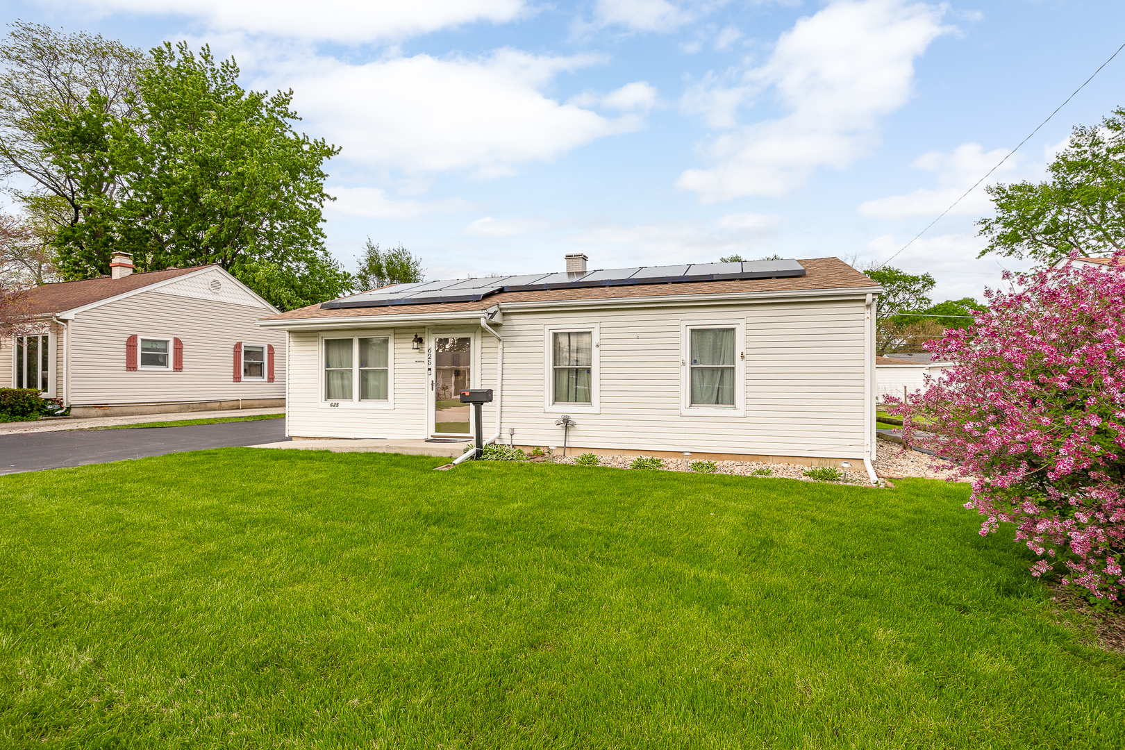 625 Lynn Avenue, Romeoville, IL