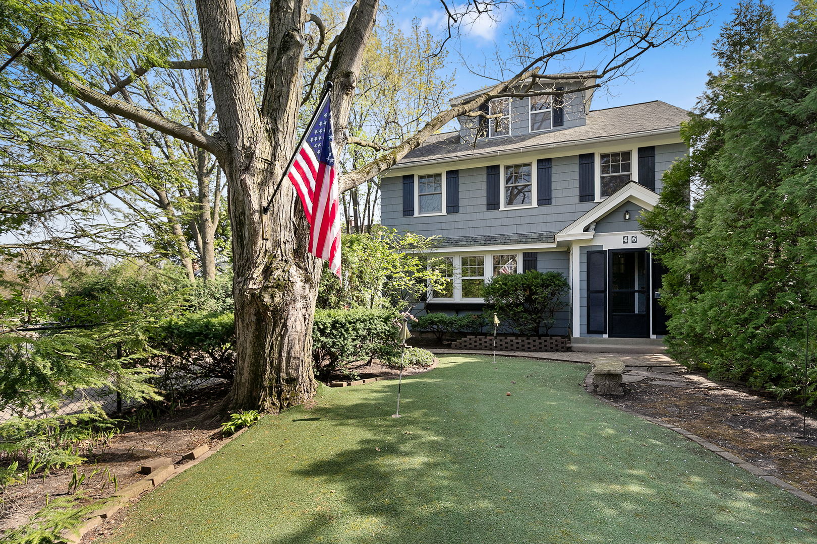 46 Washington Circle, Lake Forest, IL