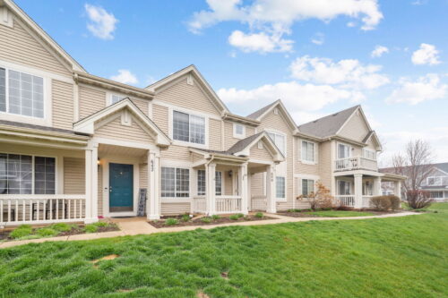 640 Lincoln Station Drive, Oswego, IL