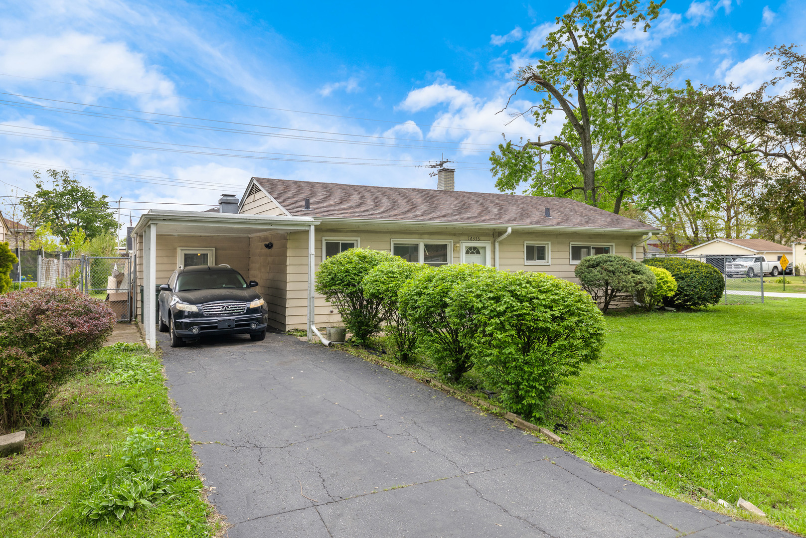 16353 Sawyer Avenue, Markham, IL