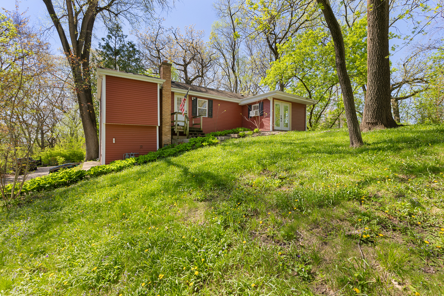 1010 Osage Drive, McHenry, IL