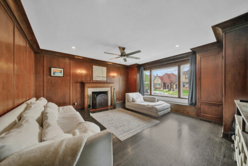 3359 N Oak Park Avenue, Chicago, IL