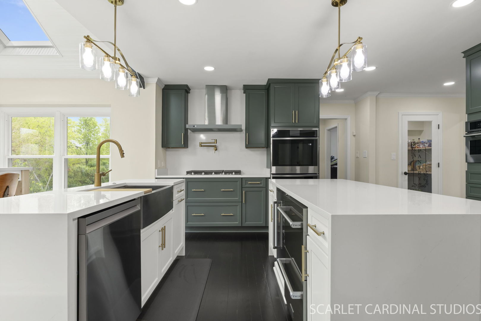 4042 Broadmoor Circle, Naperville, IL