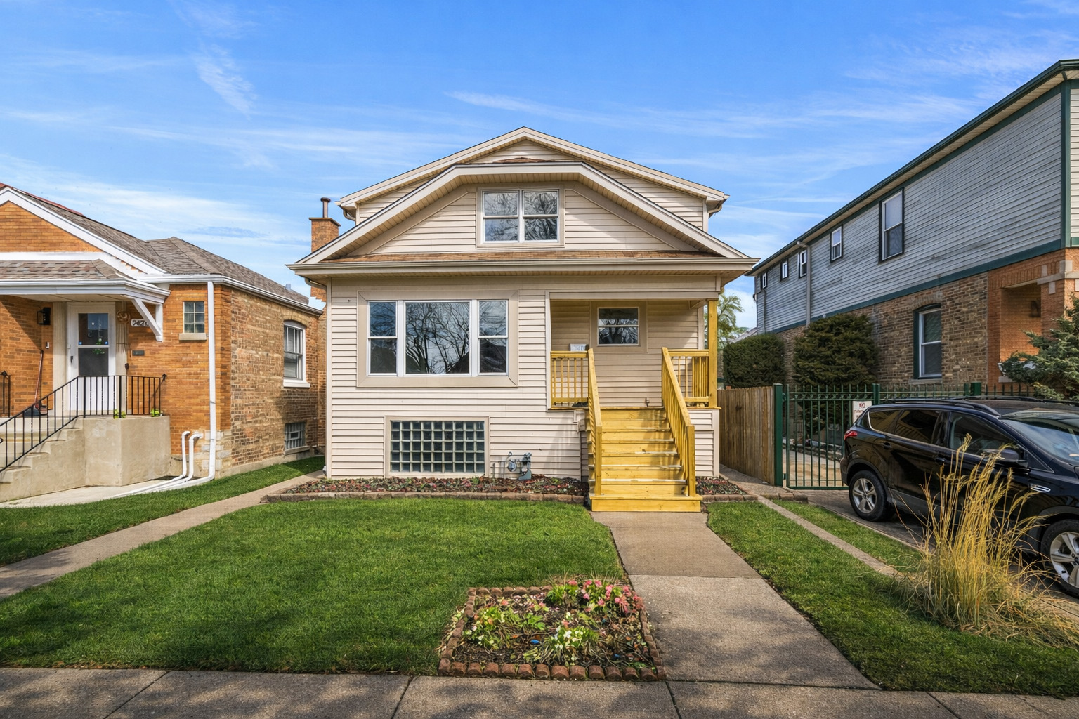 7424 W 57th Place, Summit, IL
