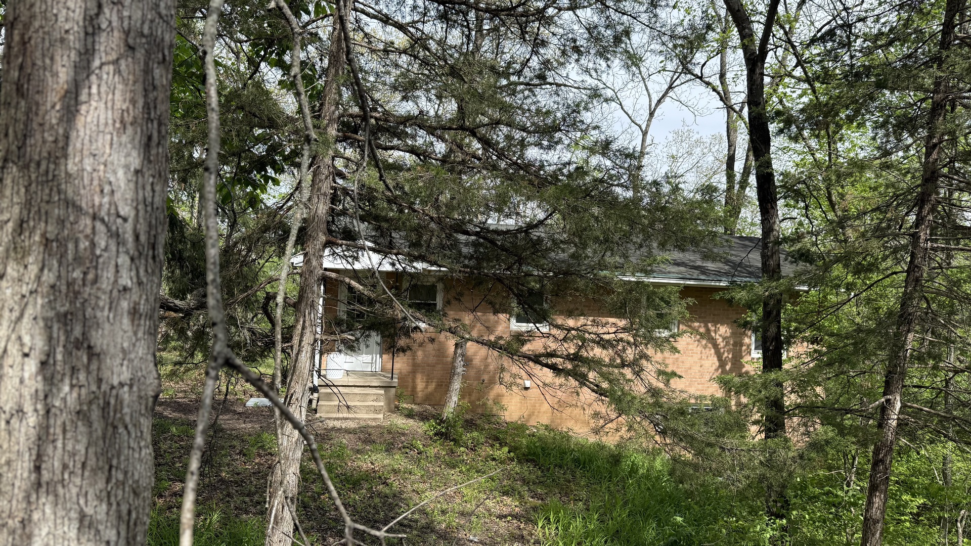 12 Navajo Court, Putnam, IL