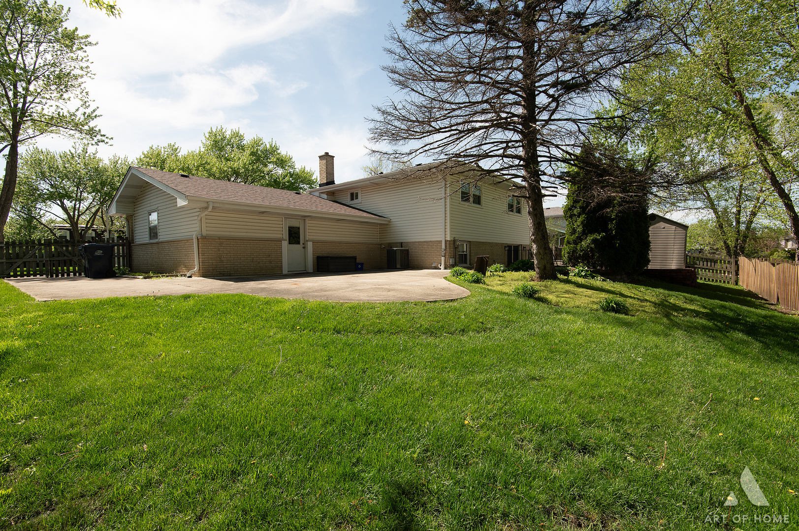 603 JOHN Court, Schaumburg, IL