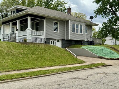 2038 N Myrtle Street, Davenport, IA