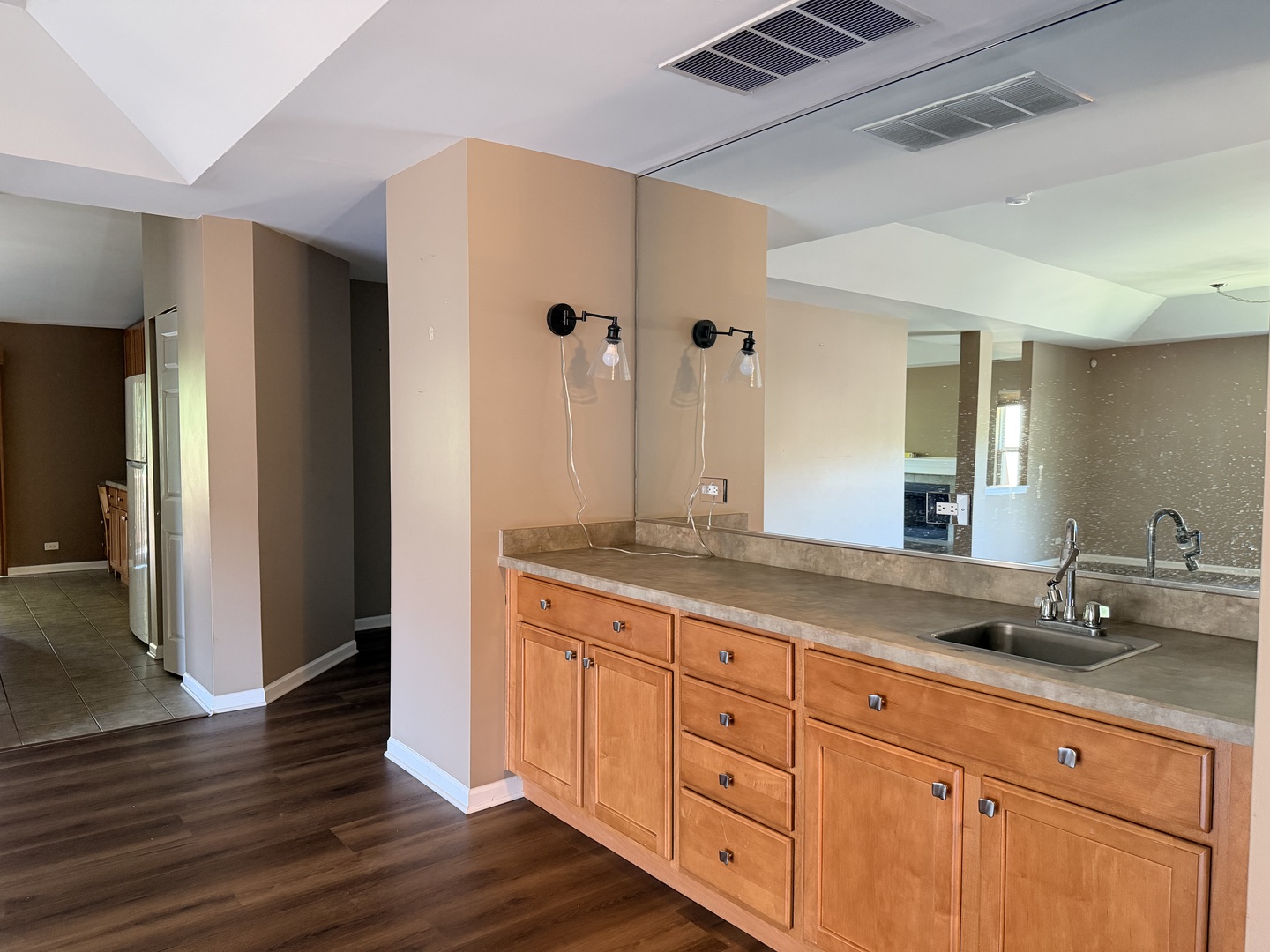 1974 CRENSHAW Circle #1974, Vernon Hills, IL