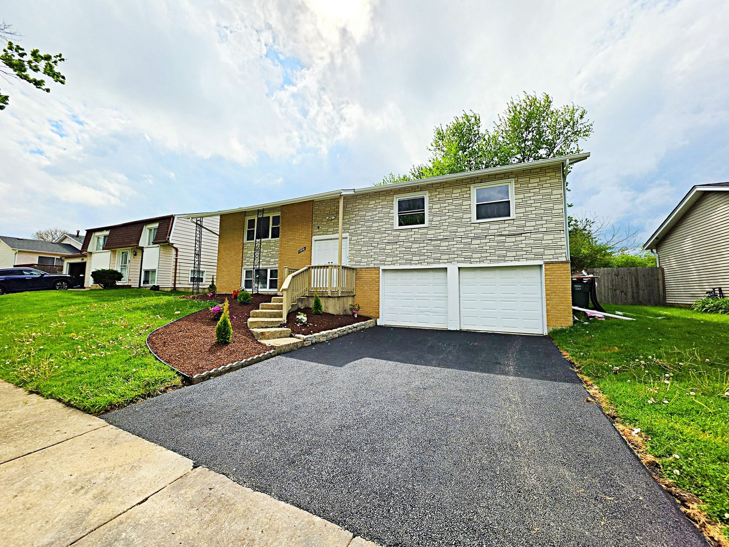 17850 Yale Lane, Country Club Hills, IL