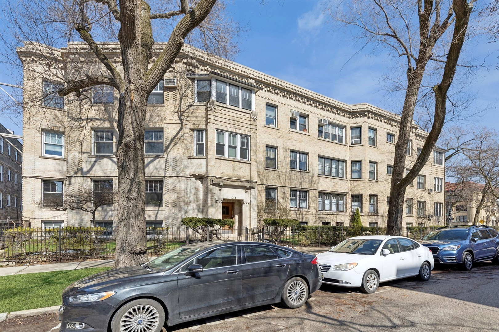 1212 W North Shore Avenue #3W, Chicago, IL