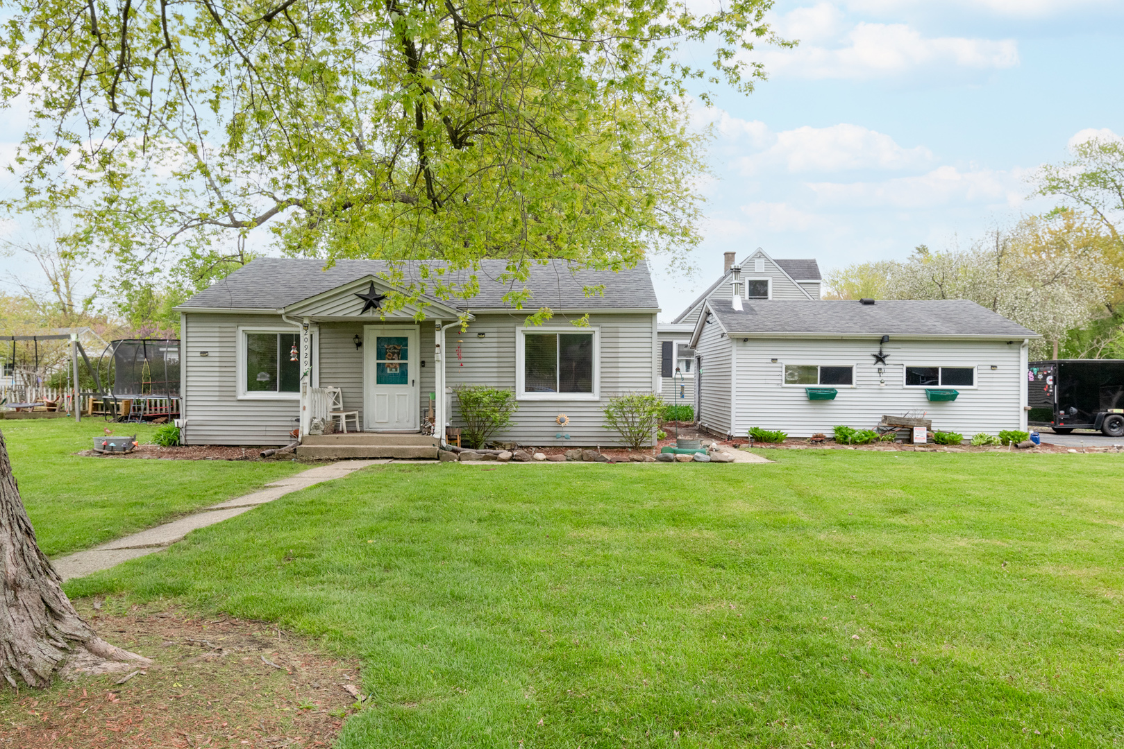 20929 W Sanrem Avenue, Lake Villa, IL