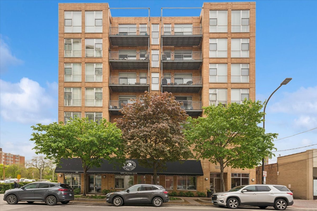 1572 Maple Avenue #302, Evanston, IL