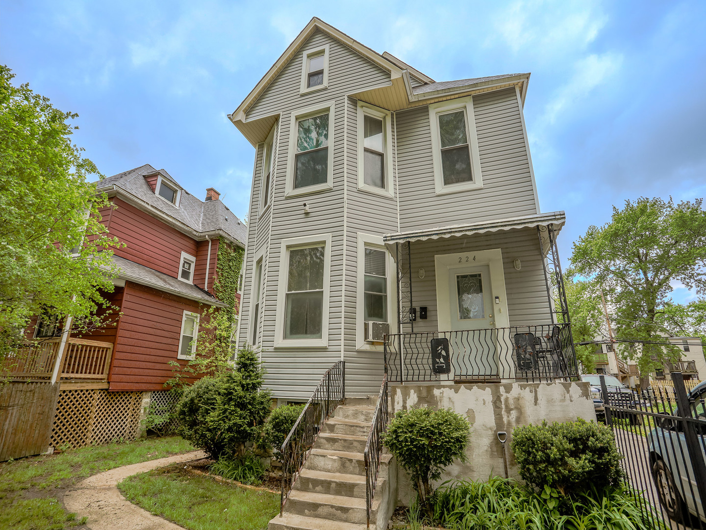 224 N Lockwood Avenue, Chicago, IL