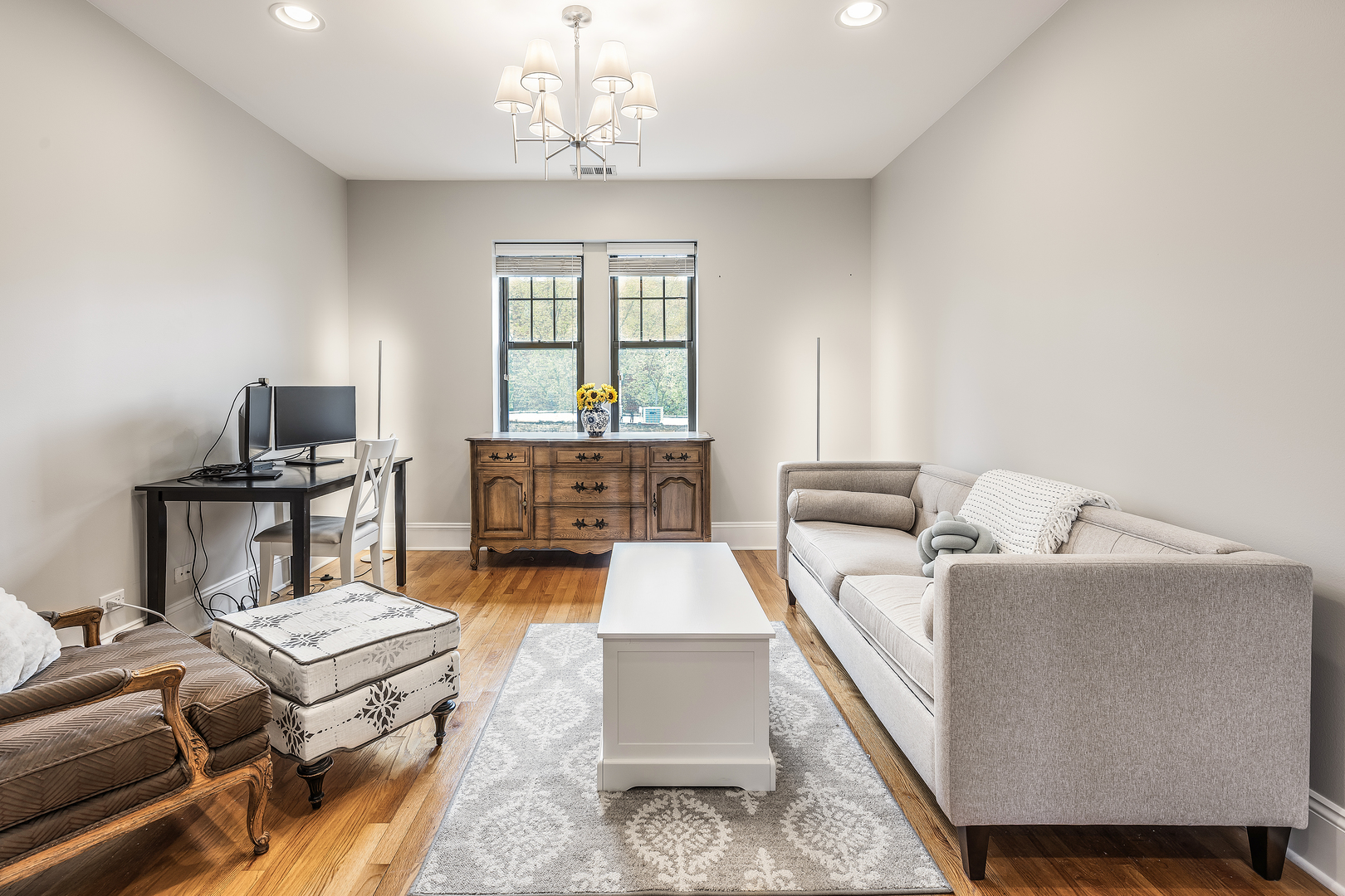 2316 Sherman Avenue #3B, Evanston, IL