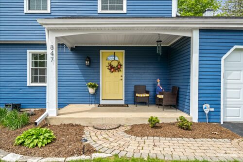 847 Woodland Hills Road, Batavia, IL