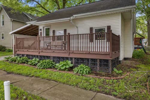 702 E Lincoln Street, Monticello, IL