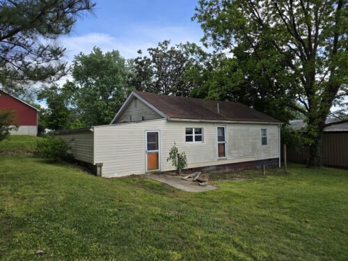 147 S Mchenry Street, Equality, IL