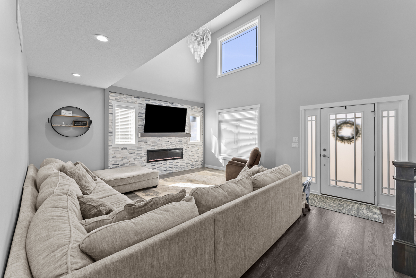 3717 N BIRCHWOOD Avenue, Davenport, IA
