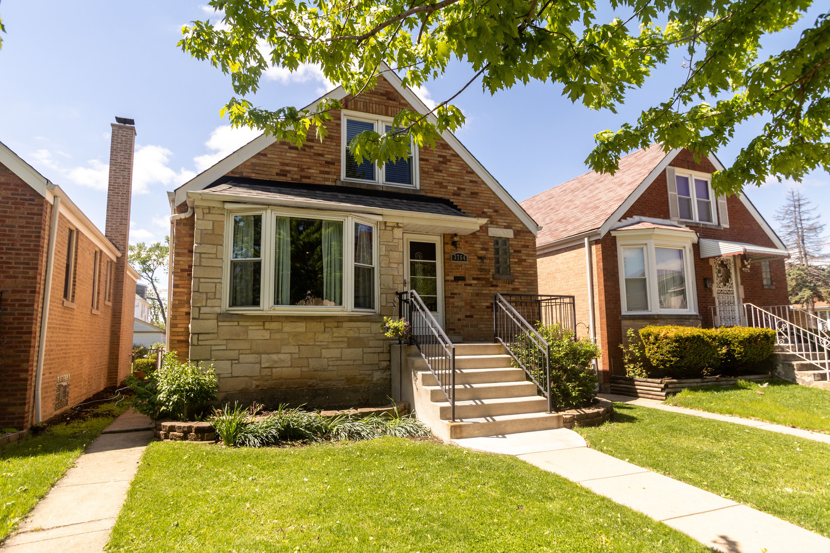 3754 N Nottingham Avenue, Chicago, IL