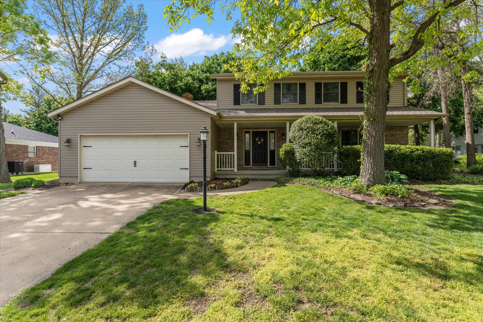 789 County Farm Road, Monticello, IL