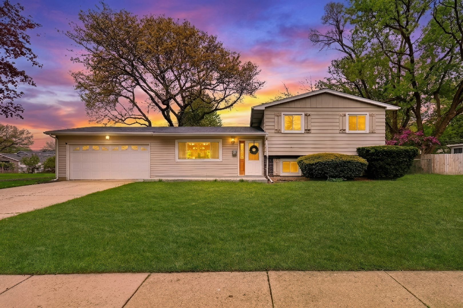 18320 W Linda Lane, Gurnee, IL