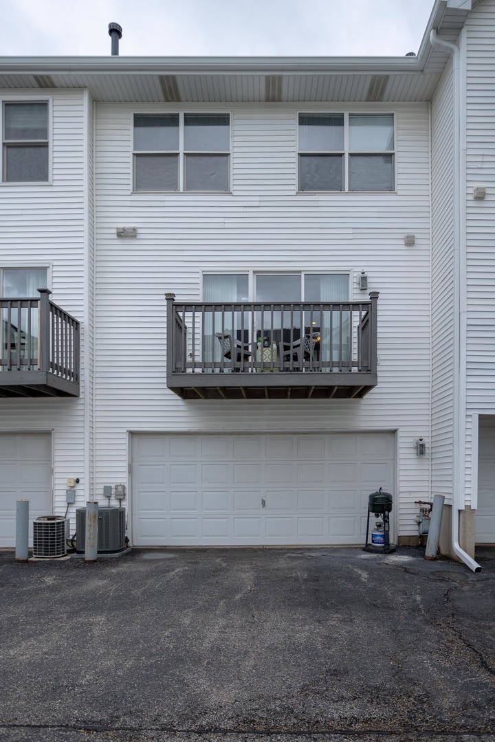 16438 Teton Drive, Lockport, IL