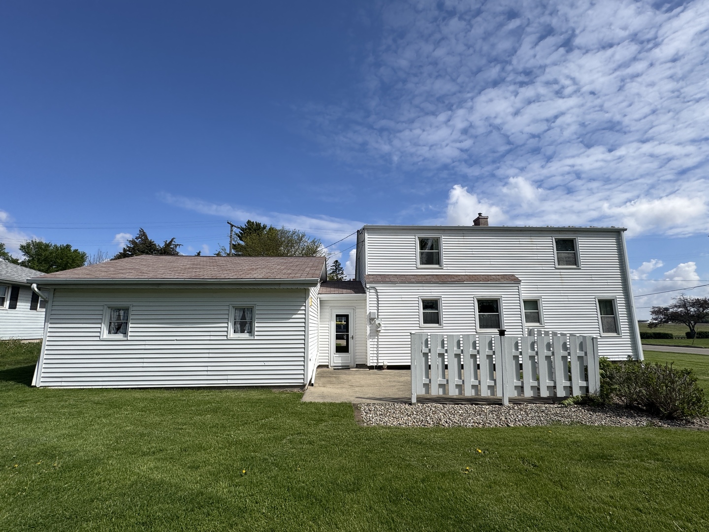 101 7th Street, Mendota, IL