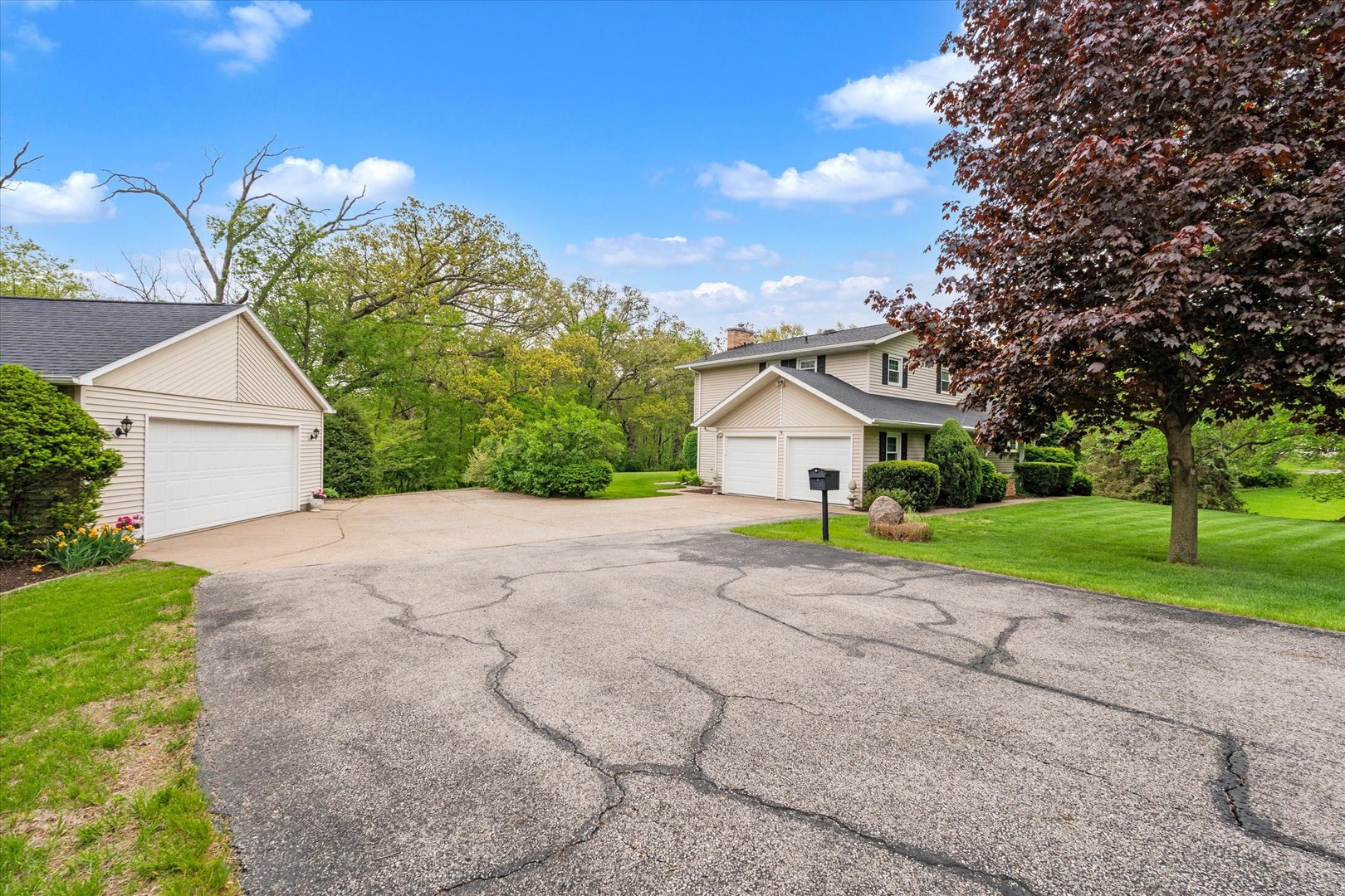 800 Oak Lane, Muscatine, IA