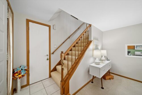 16015 84th Place #16015, Tinley Park, IL