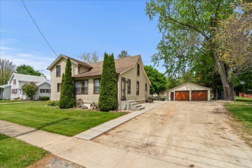440 E LaSalle Street, Somonauk, IL