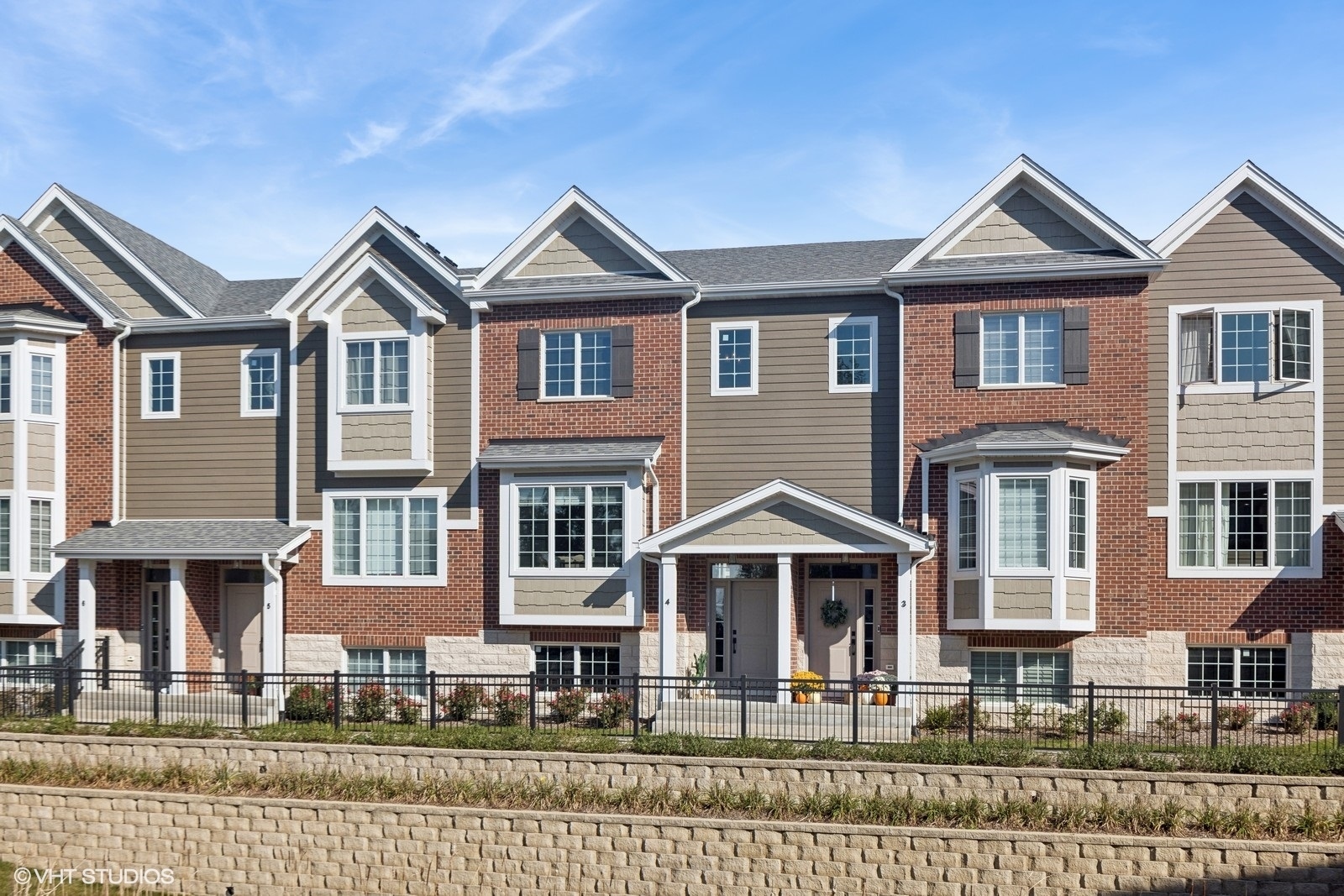 416 N Cass Avenue #4, Westmont, IL