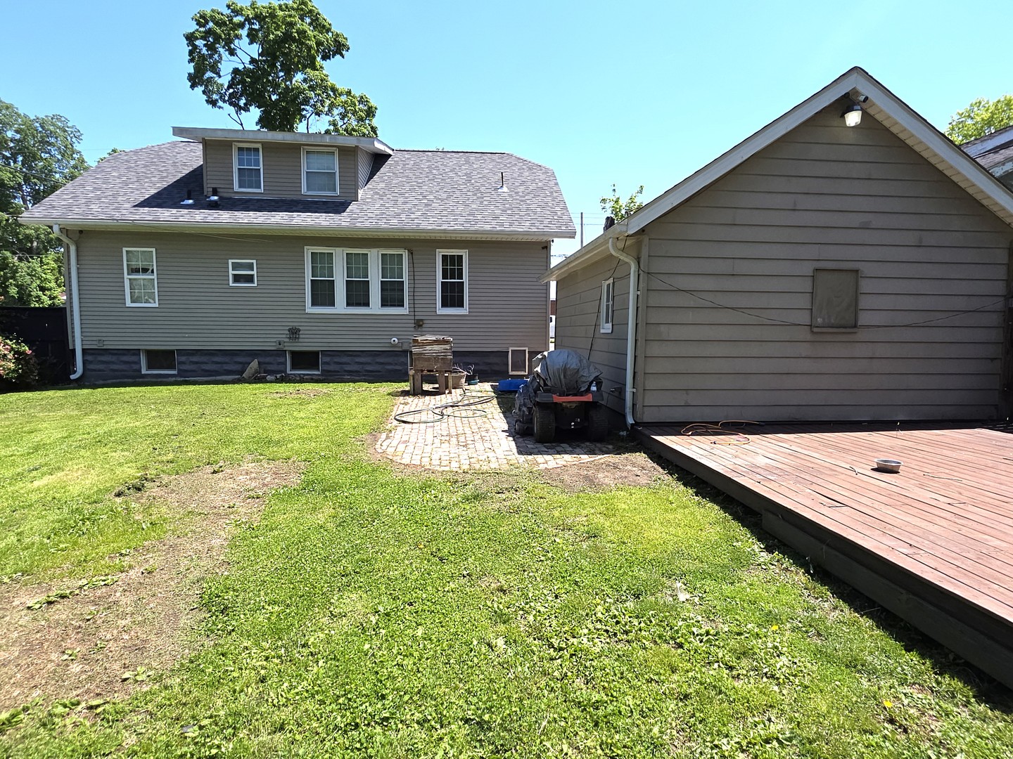 121 N Ludlow Street, Olney, IL