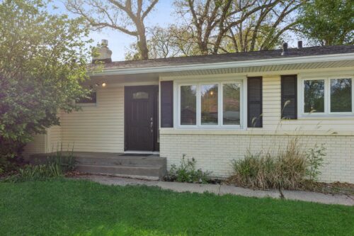 571 26th Avenue Court, East Moline, IL
