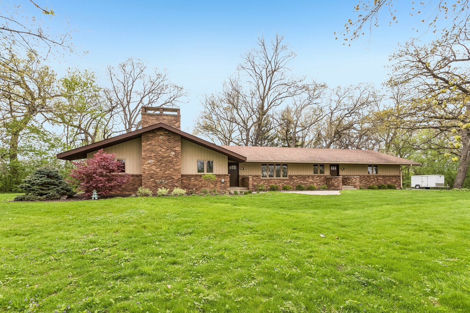 2312 Murray Road, Woodstock, IL