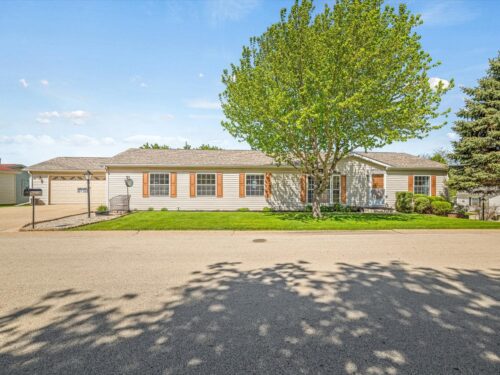 8438 HICKORY TREE Drive, Machesney Park, IL
