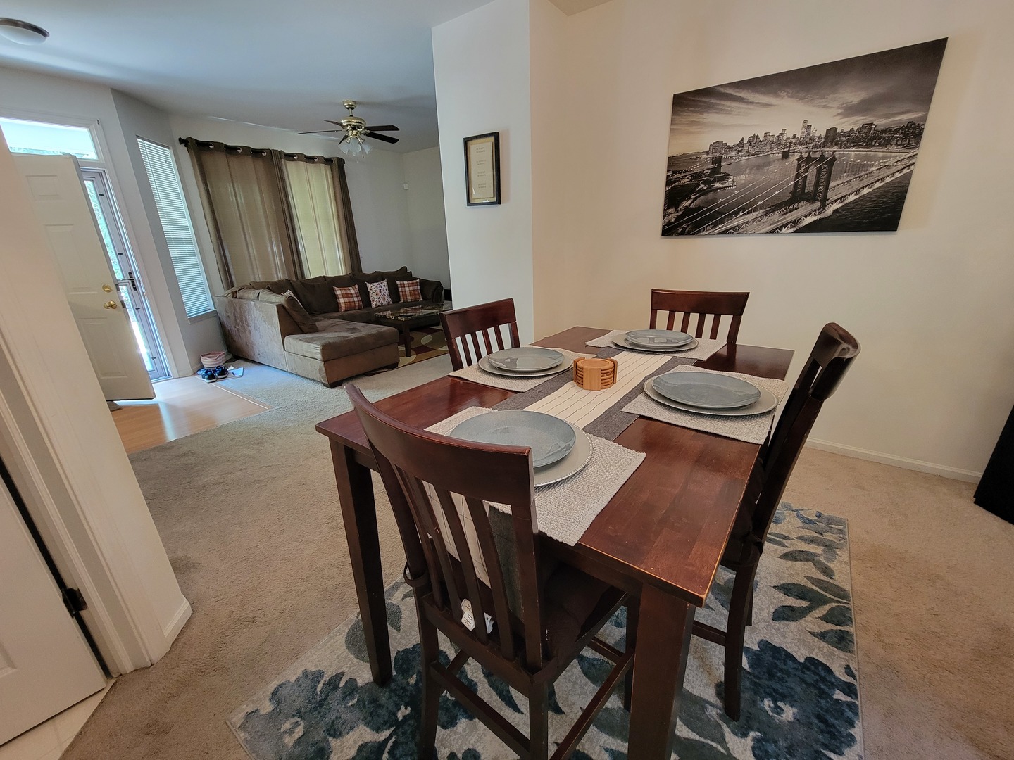 1343 Providence Circle, Elgin, IL