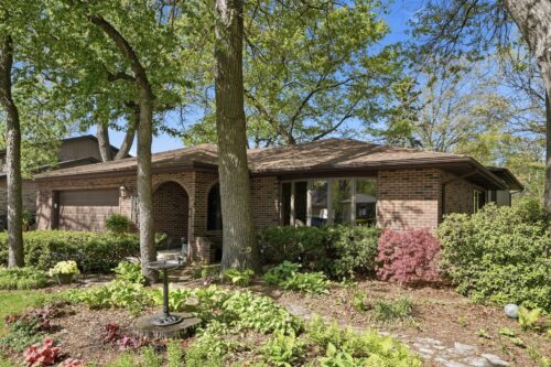18070 Whitman Lane, Lansing, IL