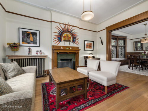 2330 N Kedzie Boulevard, Chicago, IL