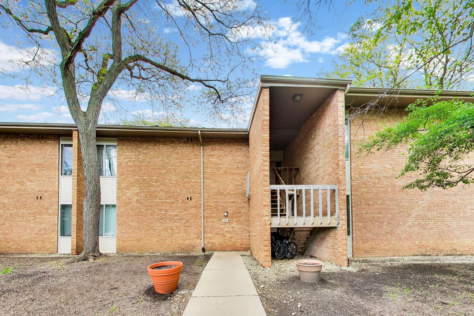 1501 Fairway Drive #1F, Lisle, IL