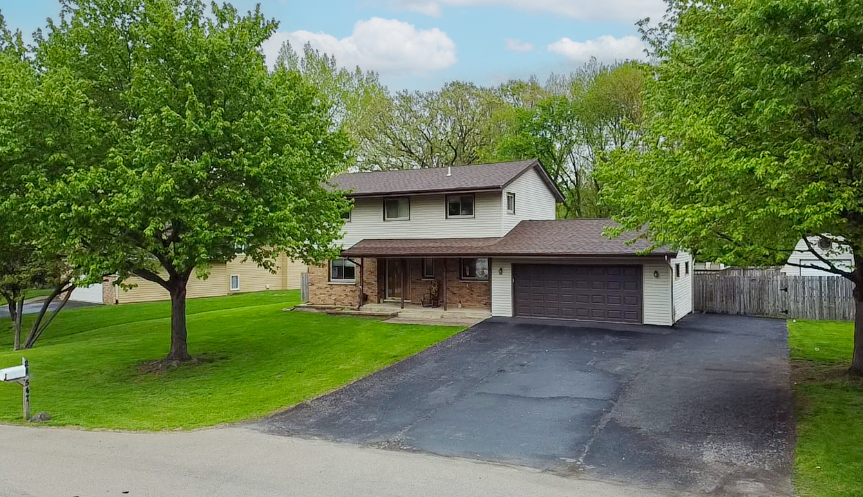 22547 S Bramble Hill Road, Joliet, IL