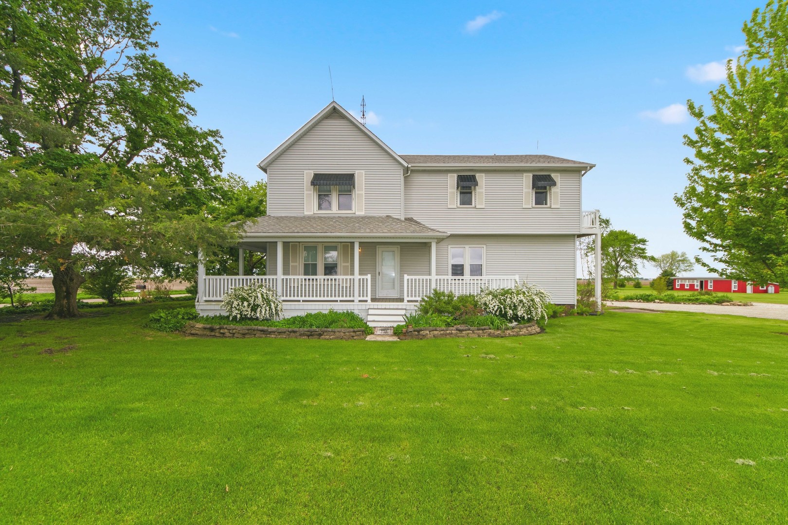 303 2900E County Road, Rutland, IL
