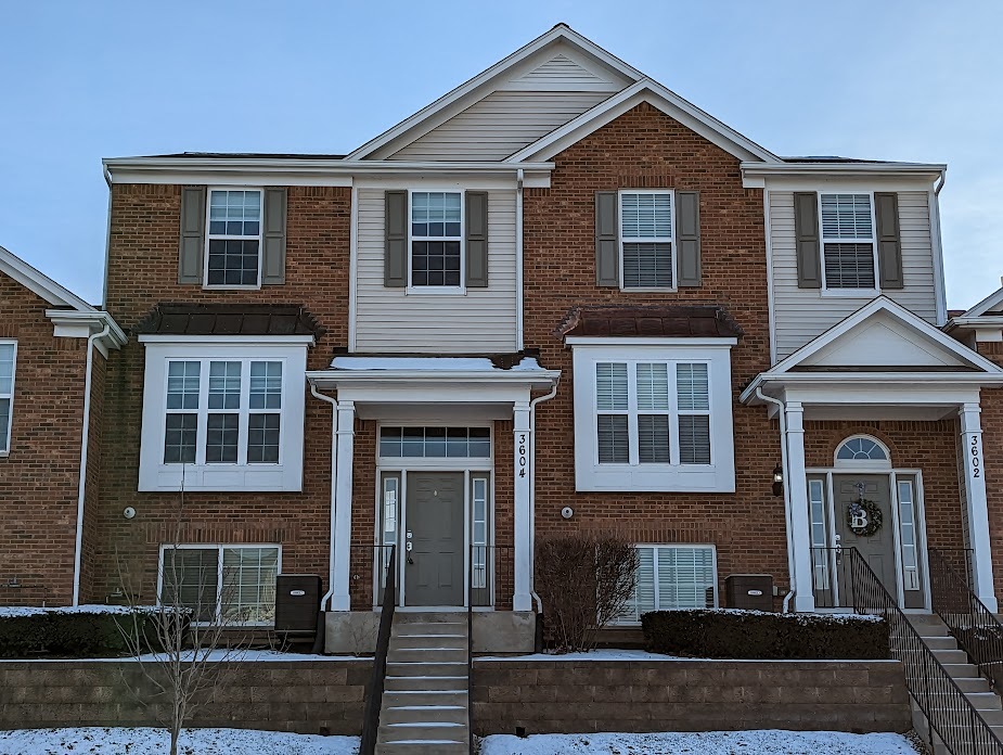 3604 Neubauer Circle, Lindenhurst, IL
