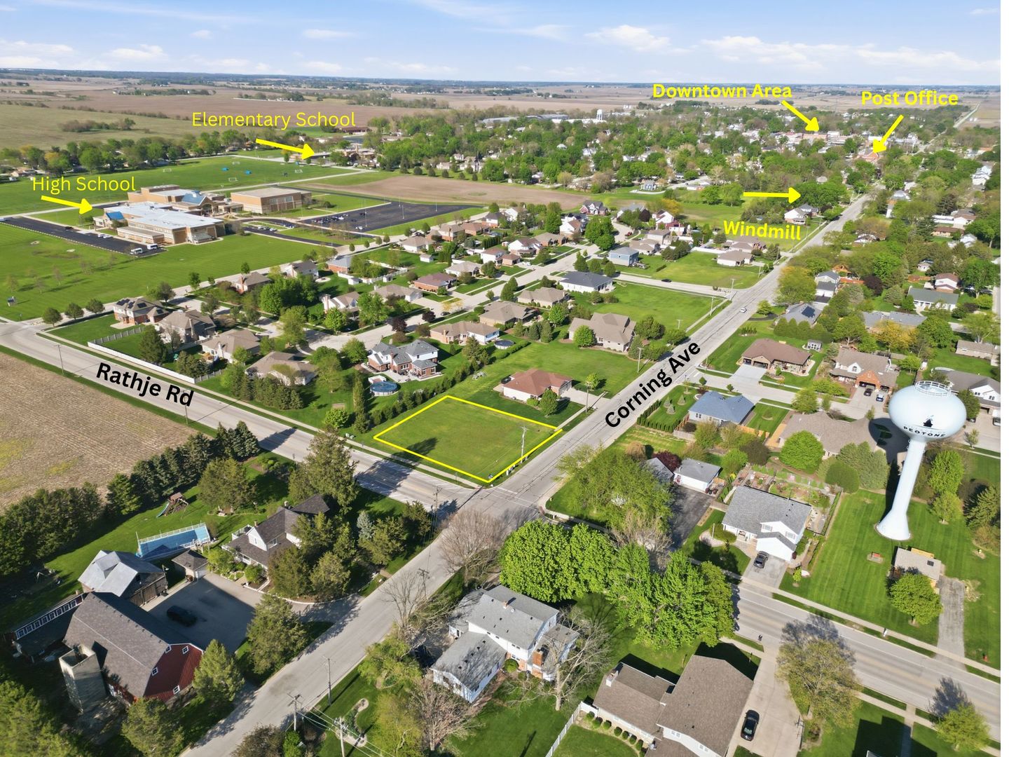 621 W Corning Avenue, Peotone, IL