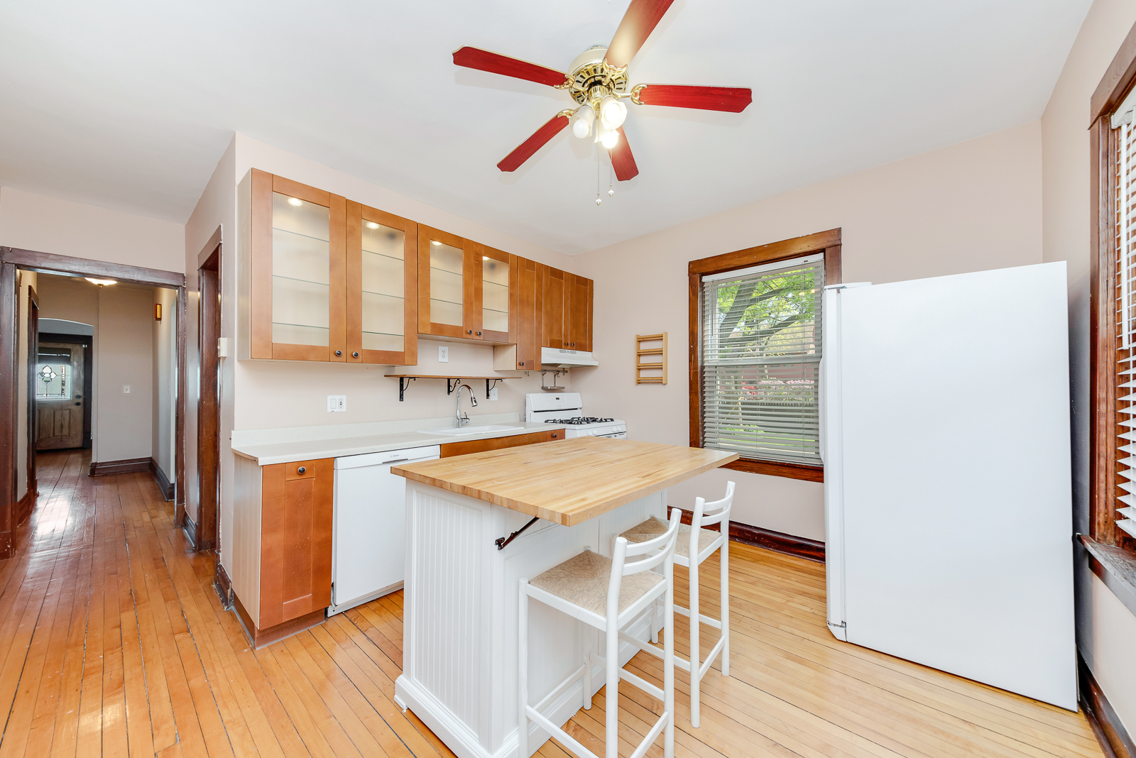 426 N La Grange Road #1, La Grange Park, IL